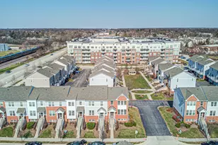 72 Nicholas Dr E, Des Plaines, IL 60016 - Photo 44