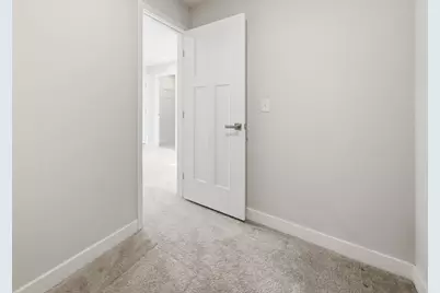 72 Nicholas Drive E, Des Plaines, IL 60016 - Photo 36