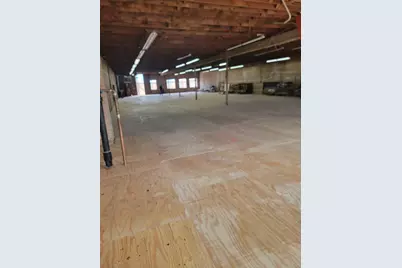 7740 S Claremont Avenue, Chicago, IL 60620 - Photo 8