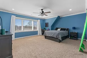 13 Kensington Dr, North Barrington, IL 60010 - Photo 28