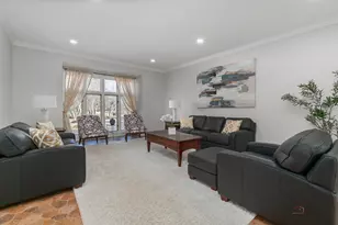 13 Kensington Dr, North Barrington, IL 60010 - Photo 4