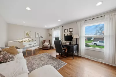 748 Ash Street, Flossmoor, IL 60422 - Photo 4