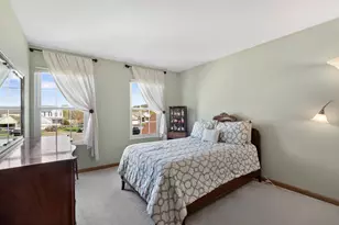2311 W Cascade Circle, Round Lake, IL 60073 - Photo 16