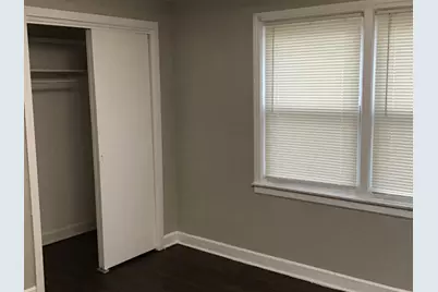 [Address not provided], Bellwood, IL 60104 - Photo 4