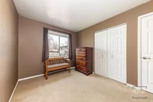 1317 Carol Ln, Naperville, IL 60565 - Photo 18