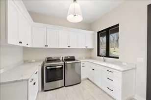 3873 Carlisle Dr, Crystal Lake, IL 60012 - Photo 42