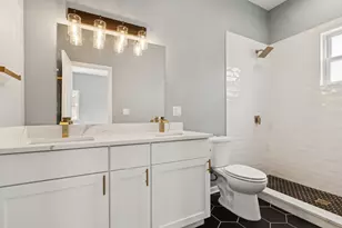 9935 S Winston Ave, Chicago, IL 60643 - Photo 16