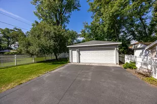306 Northwood Rd, Riverside, IL 60546 - Photo 42