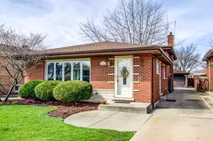 8346 S Kolin Ave, Chicago, IL 60652 - Photo 2