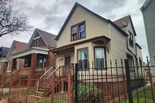 5733 S Wolcott Ave, Chicago, IL 60636 - Photo 2