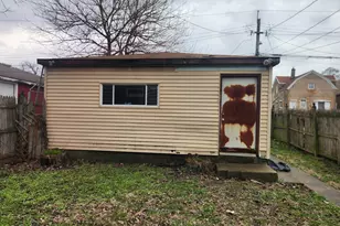 5733 S Wolcott Ave, Chicago, IL 60636 - Photo 4