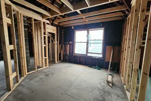 5733 S Wolcott Ave, Chicago, IL 60636 - Photo 14