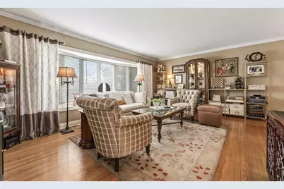 602 S Edward Street, Mount Prospect, IL 60056 - Photo 6