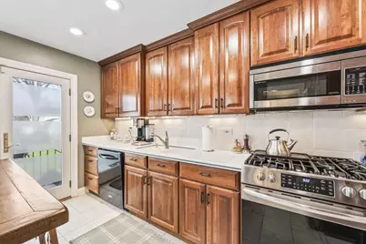 602 S Edward Street, Mount Prospect, IL 60056 - Photo 16