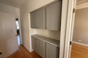 6914 W 21st Ave, Berwyn, IL 60402 - Photo 8