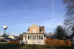 145 N 4th St, Capron, IL 61012 - Photo 2