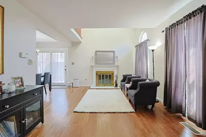 3S094 Timber Drive, Warrenville, IL 60555 - Photo 4