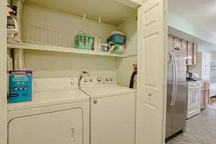 3S094 Timber Dr, Warrenville, IL 60555 - Photo 10