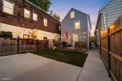 8404 S Exchange Avenue, Chicago, IL 60617 - Photo 24