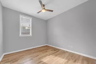 8404 S Exchange Ave, Chicago, IL 60617 - Photo 34