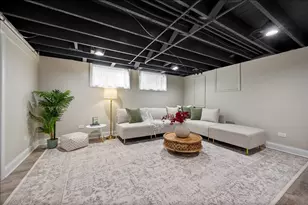 [Address not provided], Winnetka, IL 60093 - Photo 38