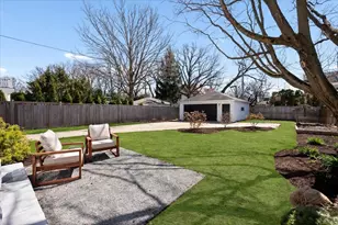 [Address not provided], Winnetka, IL 60093 - Photo 44