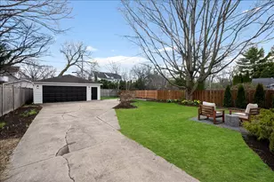 [Address not provided], Winnetka, IL 60093 - Photo 48