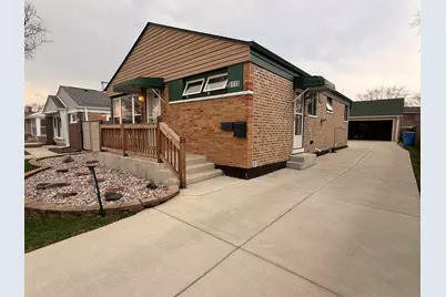 8118 S Kolmar Avenue, Chicago, IL 60652 - Photo 2