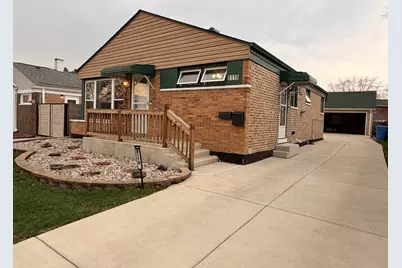8118 S Kolmar Avenue, Chicago, IL 60652 - Photo 1