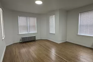 2156 W Arthur Ave, Chicago, IL 60645 - Photo 8