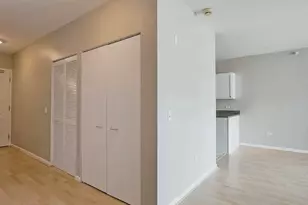 600 N Dearborn St, Chicago, IL 60654 - Photo 8