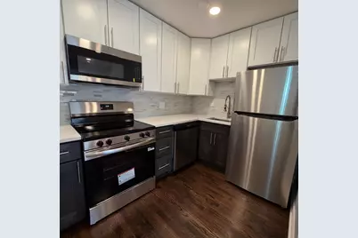 420 W Aldine Avenue #529, Chicago, IL 60657 - Photo 2