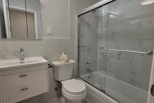 420 W Aldine Ave, Chicago, IL 60657 - Photo 10