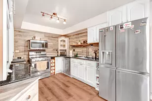 721 Tipperary Ct, Schaumburg, IL 60193 - Photo 26