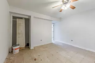 98 W 154th St, Harvey, IL 60426 - Photo 6