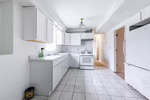 98 W 154th St, Harvey, IL 60426 - Photo 4