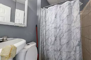 98 W 154th St, Harvey, IL 60426 - Photo 8