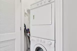 3755 N Racine Ave, Chicago, IL 60613 - Photo 28