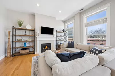 3755 N Racine Avenue #3C, Chicago, IL 60613 - Photo 4