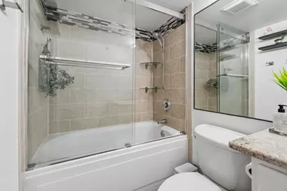 500 S Clinton Street #641, Chicago, IL 60607 - Photo 14