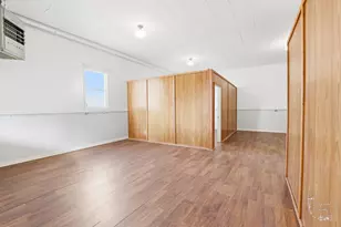 19 S Green St, Piper City, IL 60959 - Photo 6