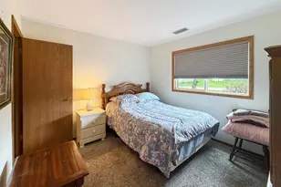 1801 S Yellow Creek Ct, Freeport, IL 61032 - Photo 18