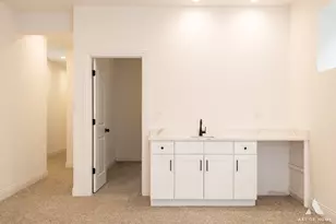 10649 S Sawyer Ave, Chicago, IL 60655 - Photo 32