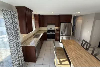 525 Lasalle Lane, Buffalo Grove, IL 60089 - Photo 8