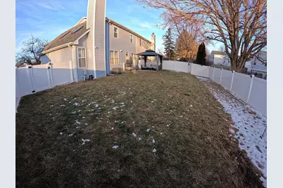 525 Lasalle Lane, Buffalo Grove, IL 60089 - Photo 22