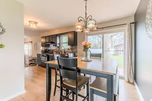 318 Cardinal Pl, Shorewood, IL 60404 - Photo 16