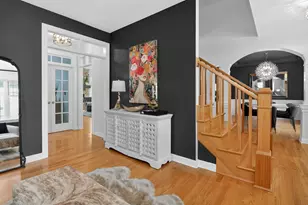 702 S Wilmette Ave, Westmont, IL 60559 - Photo 6