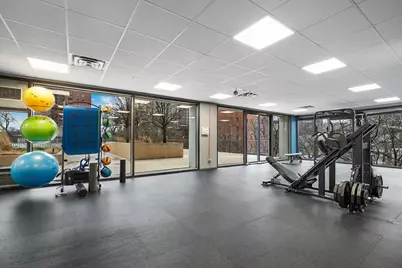 4343 N Clarendon Avenue #911, Chicago, IL 60613 - Photo 20