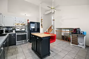 12214 Maple Ave, Blue Island, IL 60406 - Photo 10