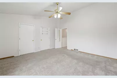 688 S Elizabeth Street #688, Maple Park, IL 60151 - Photo 14